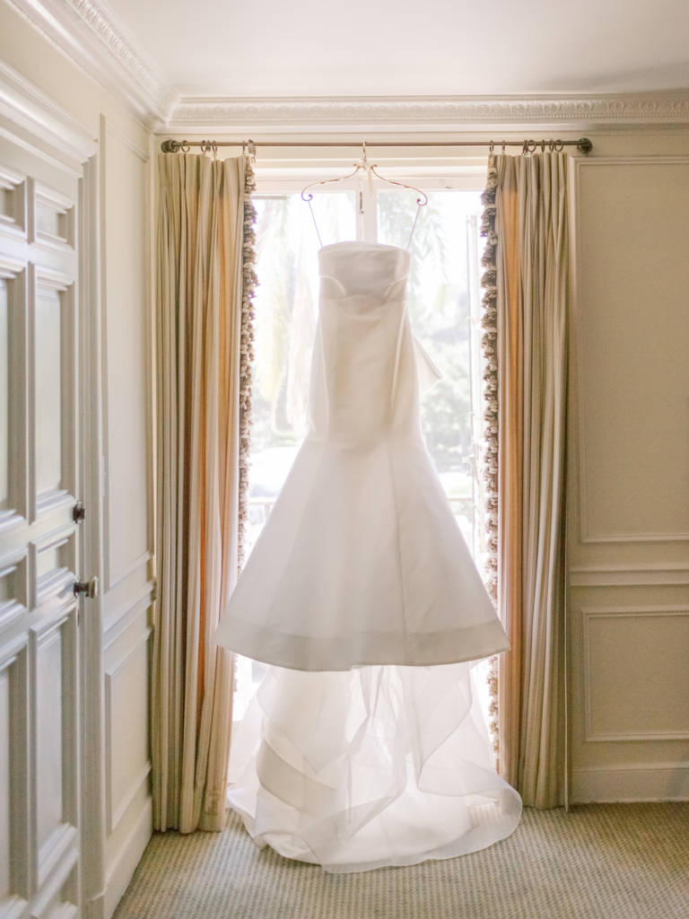 monique lhullier wedding gown